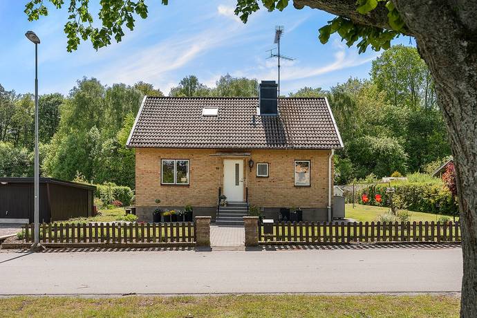 5 rum villa på Hagtornsvägen 19 Torskors, Karlskrona kommun - bild 1