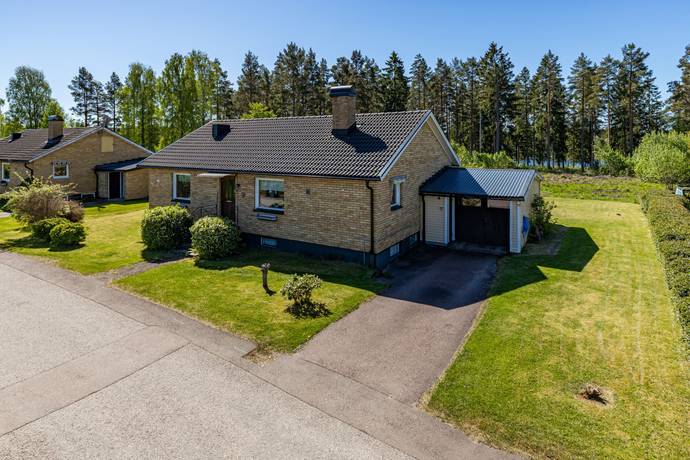 4 rum villa på Kastanjevägen 11 Deje, Forshaga kommun - bild 1