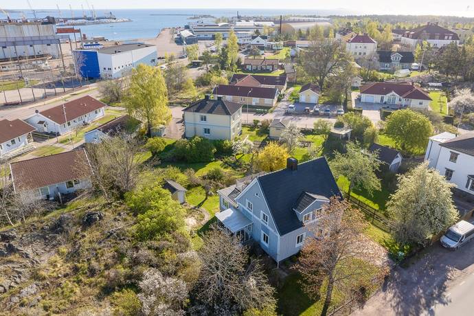 7 rum Villa på Verkstadsgatan 19 Gröndal Oskarshamns kommun - bild 48