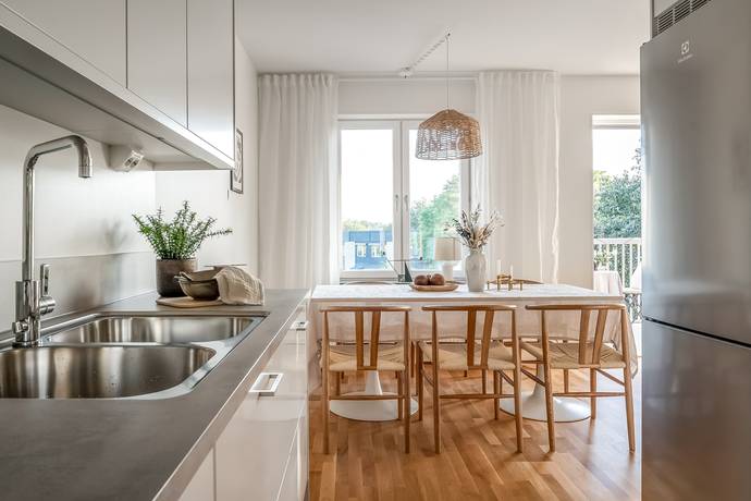 4 rum Lägenhet på Rädisvägen 80B Hässelby Villastad Stockholms kommun - bild 11