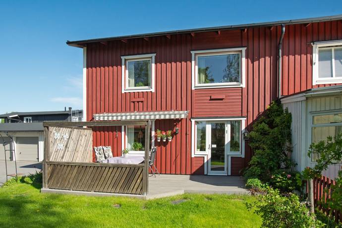 5 rum radhus på Päronvägen 10 Böleäng, Umeå kommun - bild 1