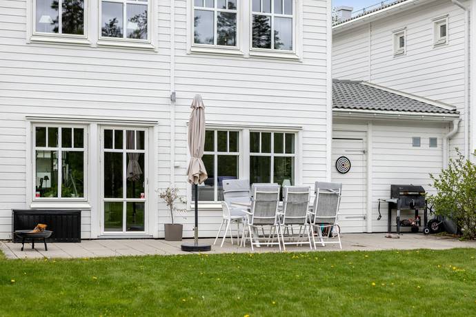 5 rum kedjehus på Britta Hazelius väg 14 Lilla Källviken, Falu kommun - bild 1