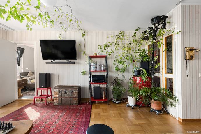 3 rum lägenhet på Domarebacken 6 Norsborg, Botkyrka kommun - bild 3