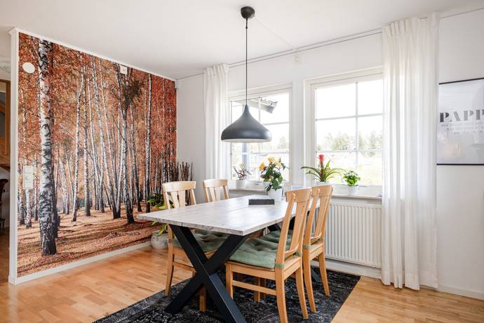 6 rum Villa på Diabasvägen 2 Bålsta Skörby Håbo kommun - bild 12
