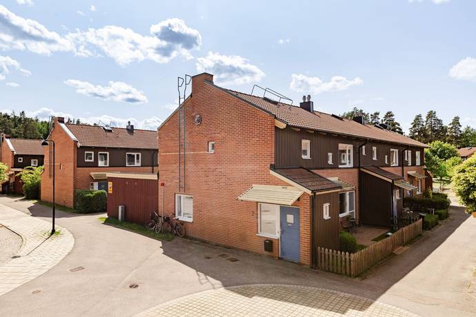 2 rum lägenhet på Fanjunkaregatan 2 T1/ Valla, Linköpings kommun - bild 1