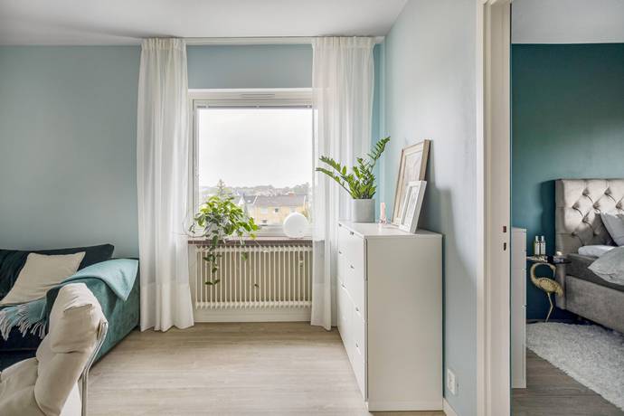 3 rum lägenhet på Falkenbergsvägen 27 Södra Området, Kalmar kommun - bild 2