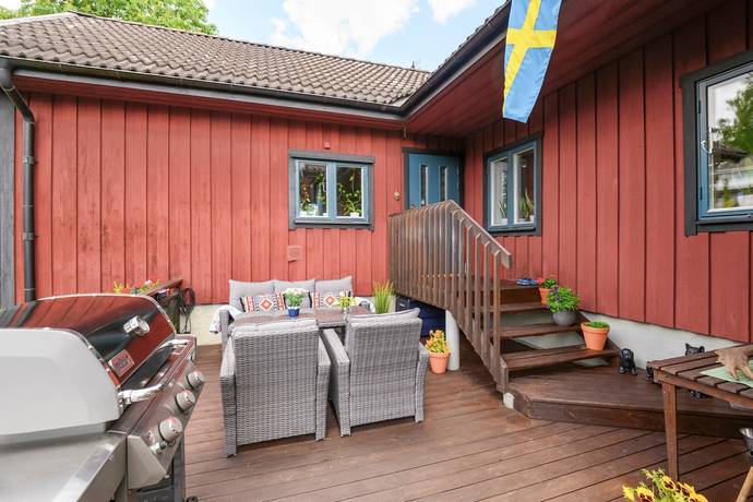 6 rum villa på Varvsvägen 17 Pershagen, Södertälje kommun - bild 2