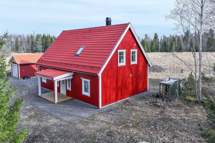 6 rum gård med jordbruk på Stärte 310 Östervåla, Heby kommun - bild 3