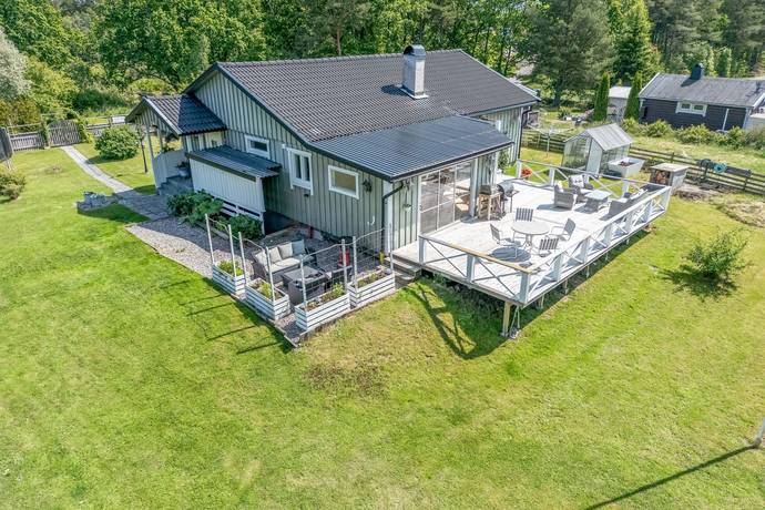 4 rum Villa på Sundgårdsvägen 4 Horken Norrköpings kommun - bild 1