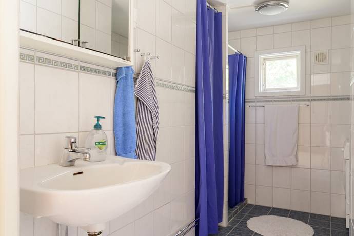 6 rum Vinterbonat fritidshus på Barnviksslingan 41 Stavsnäs Värmdö kommun - bild 26