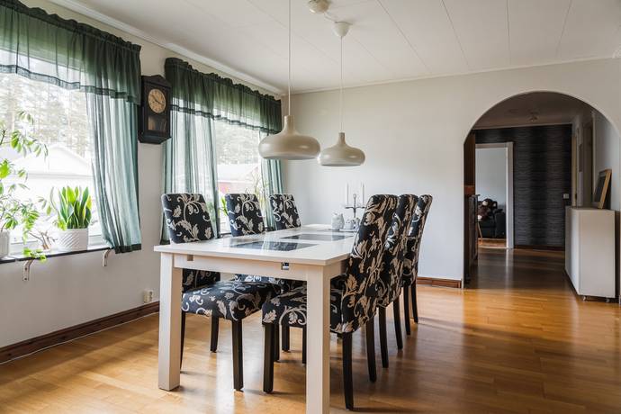 4 rum Villa på Innergatan 7 Östermalm Älvsbyns kommun - bild 11