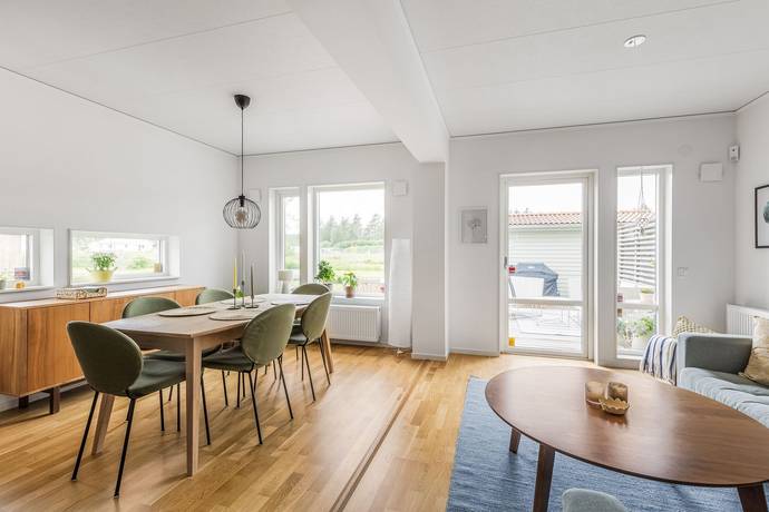 5 rum Radhus på Källarängsvägen 20D Stallarholmen Strängnäs kommun - bild 17