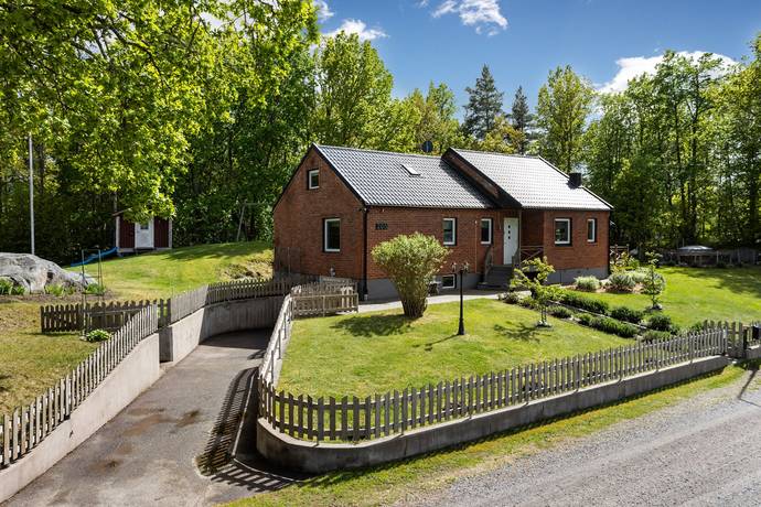 5 rum villa på Överstatorp 205 Överstatorp, Nybro kommun - bild 1
