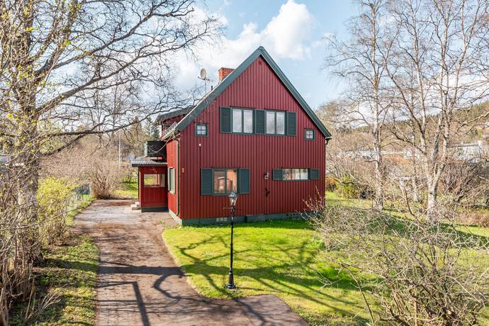 4 rum villa på Vandrarvägen 1 Frösön, Östersunds kommun - bild 1
