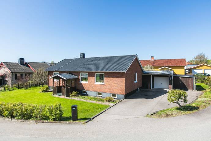 4 rum villa på Fågelvägen 21 Västanbyn, Sandvikens kommun - bild 1