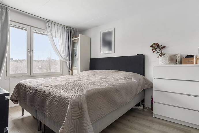 5 rum Radhus på Vänortsringen 22 Centrala Märsta Sigtuna kommun - bild 15