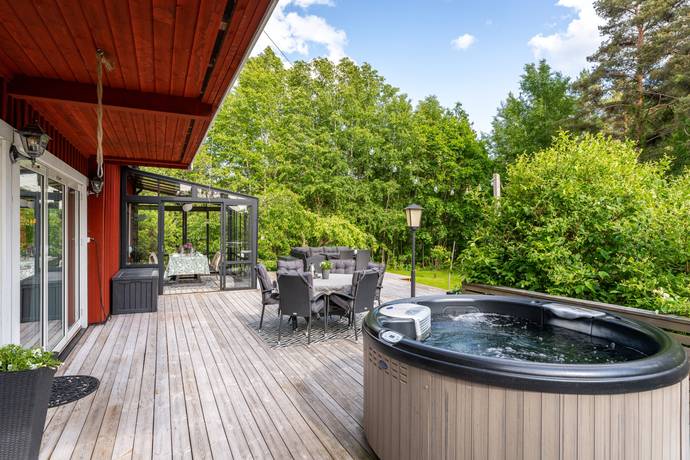 5 rum Villa på Tärby Rolandstorp   Grundby Eskilstuna kommun - bild 6