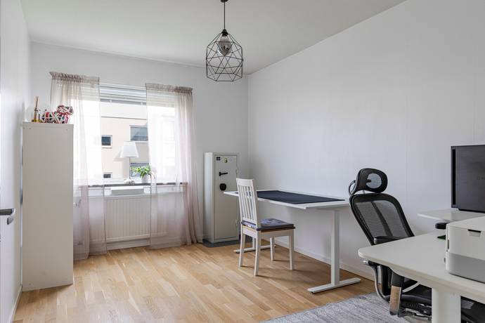 4 rum Lägenhet på Gransikagatan 8A Norrmalm Skövde kommun - bild 14