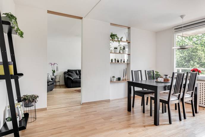 2 rum Lägenhet på Nybodagatan 14 Skytteholm Solna kommun - bild 1