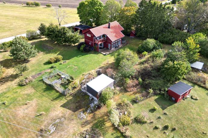 7 rum villa på Kräggavägen 29 Bålsta, Håbo kommun - bild 1