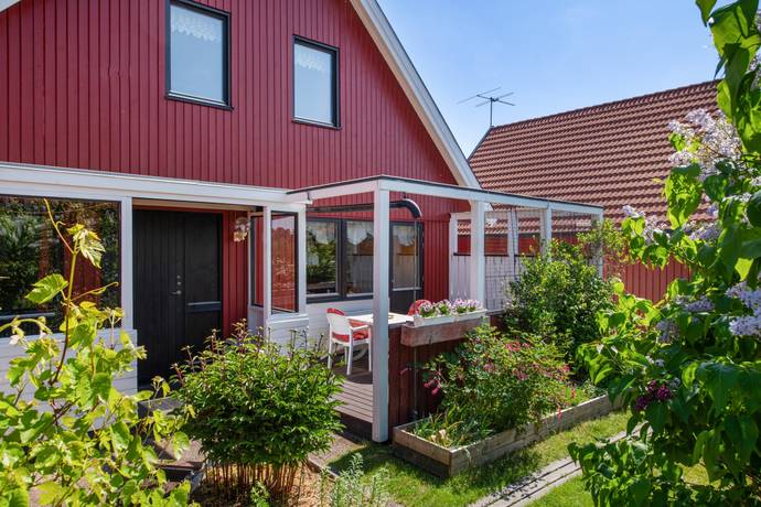4 rum kedjehus på Rösvägen 56 Skarpäng, Täby kommun - bild 2