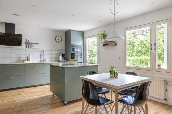 6 rum Radhus på Blåeldsvägen 87 Hässelby Villastad Stockholms kommun - bild 7