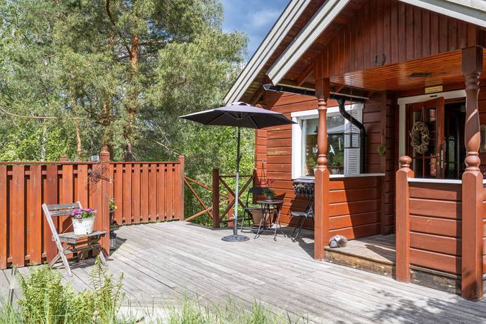 5 rum Villa på Vitsippsvägen 12 Norrtuna Gnesta kommun - bild 4