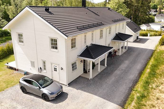 5 rum lägenhet på Athos väg 26 A Svinninge, Österåkers kommun - bild 1