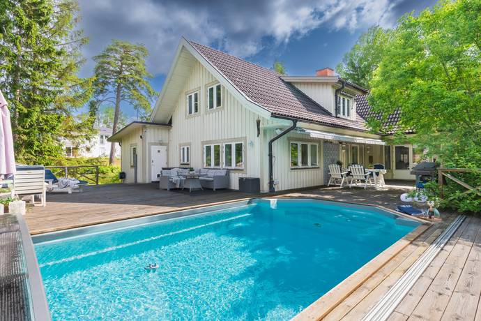 6 rum Villa på Västerskärsringen 14 Svinninge Österåkers kommun - bild 2