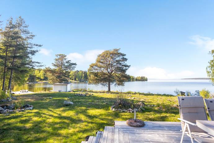 Tofta Holmar, Ekerö kommun