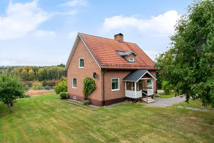 Bruksvägen 15, Åmot, Ockelbo kommun