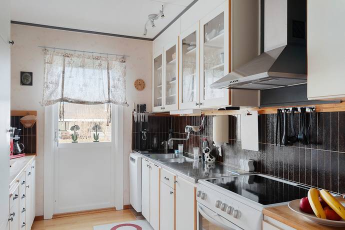 4 rum Villa på Solrosvägen 10 Olofström Olofströms kommun - bild 7