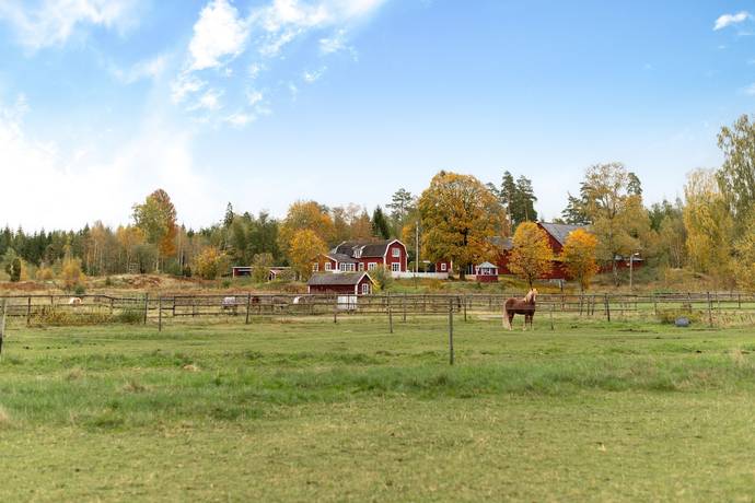 Gullstigen Rosenlund 1, Bleckenstad, Boxholms kommun