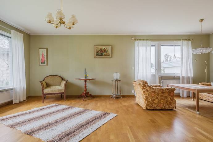 5 rum Villa på Hasselstigen 8 Ljungby Ljungby kommun - bild 8