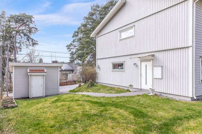 6 rum Parhus på Släntvägen 4A Västra Jakobsberg Järfälla kommun - bild 2