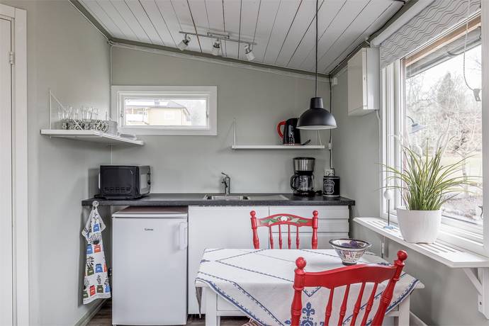 6 rum Vinterbonat fritidshus på Tinderedsvägen 8 Helgenäs Västerviks kommun - bild 40