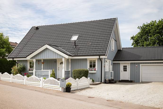 6 rum villa på Fjällvägen 5 Tingdal, Åstorps kommun - bild 1
