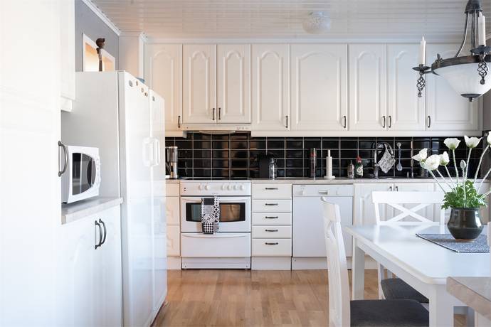 7 rum Villa på Uddbergsvägen 6 Uggelbo Fagersta kommun - bild 9