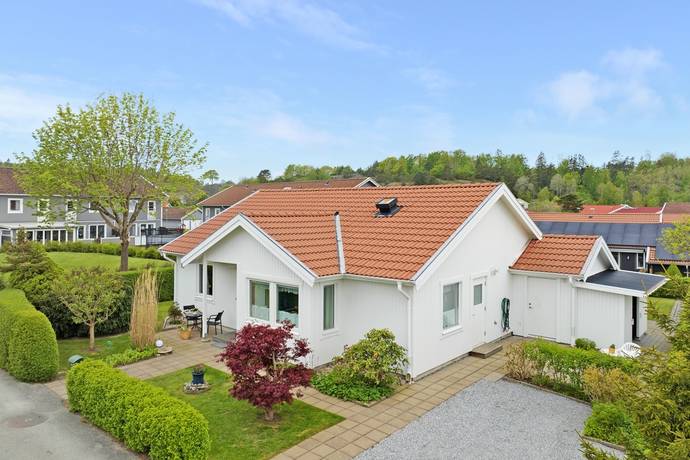 3 rum villa på Klemens väg 78 Höviksnäs, Tjörns kommun - bild 1