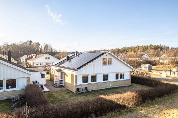 7 rum Villa på Buxbomsvägen 14 Måsta Eskilstuna kommun - bild 41