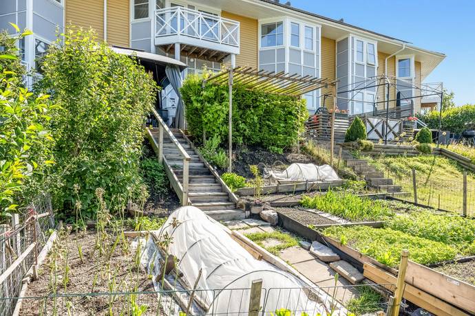 5 rum radhus på Mandelblomsvägen 23 Hårstorp, Finspångs kommun - bild 2