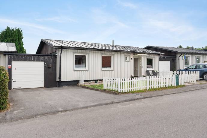 4 rum radhus på Silvermossvägen 3 Ritorp, Södertälje kommun - bild 2