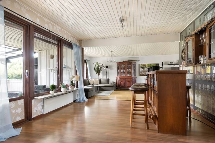 7 rum Villa på Mästaregatan 17 Kungsörs kommun - bild 19