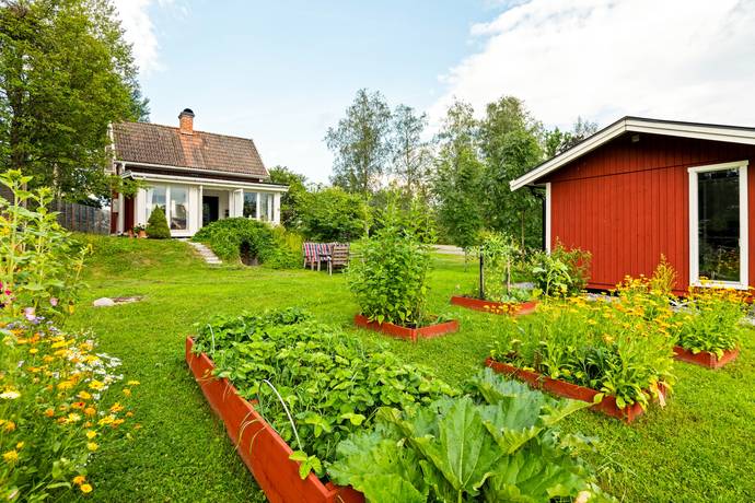 3 rum villa på Vretavägen 13 Lanna, Lekebergs kommun - bild 1