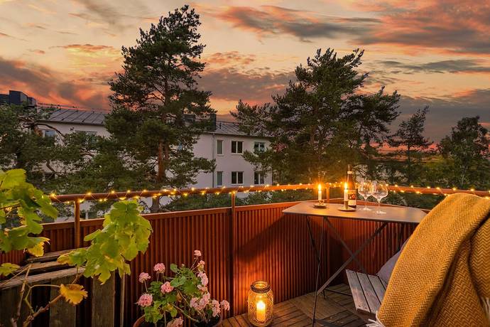 Lidköpingsvägen 27, Hammarbyhöjden, Stockholms kommun