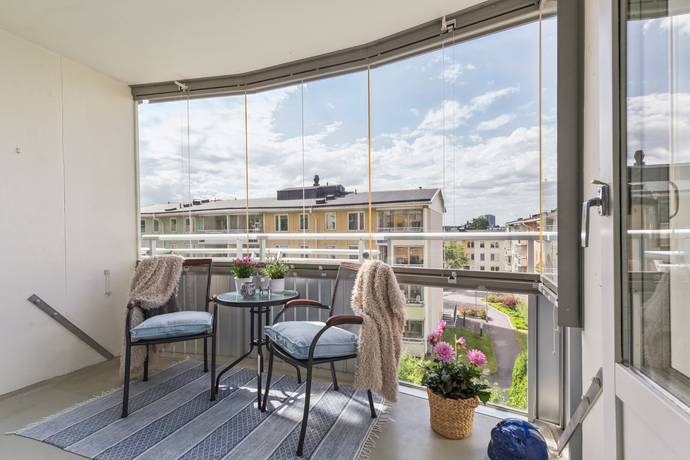 2 rum lägenhet på Myggdalsvägen 102 Tyresö, Tyresö kommun - bild 1