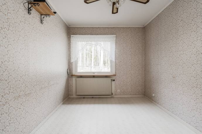 5 rum Villa på Skogsbogatan 8 Karlholm Tierps kommun - bild 10