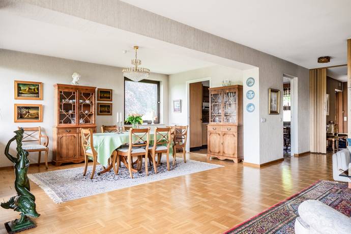 7 rum villa på Vikingsbergsvägen 61 Bellevue sjösida, Malmö kommun - bild 2