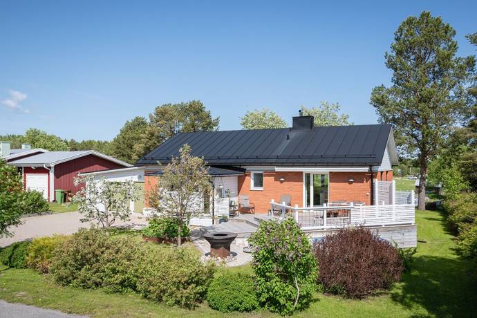 5 rum Villa på Skogärdsvägen 20 Brändön Luleå kommun - bild 2