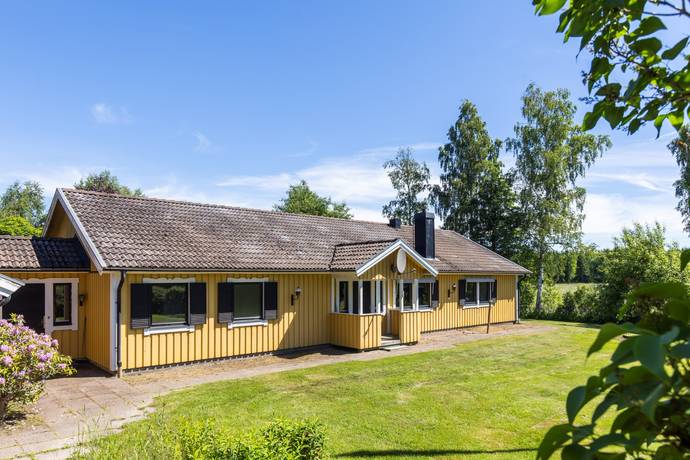 Bäckslätten Backagård, Kristinehamn, Kristinehamns kommun